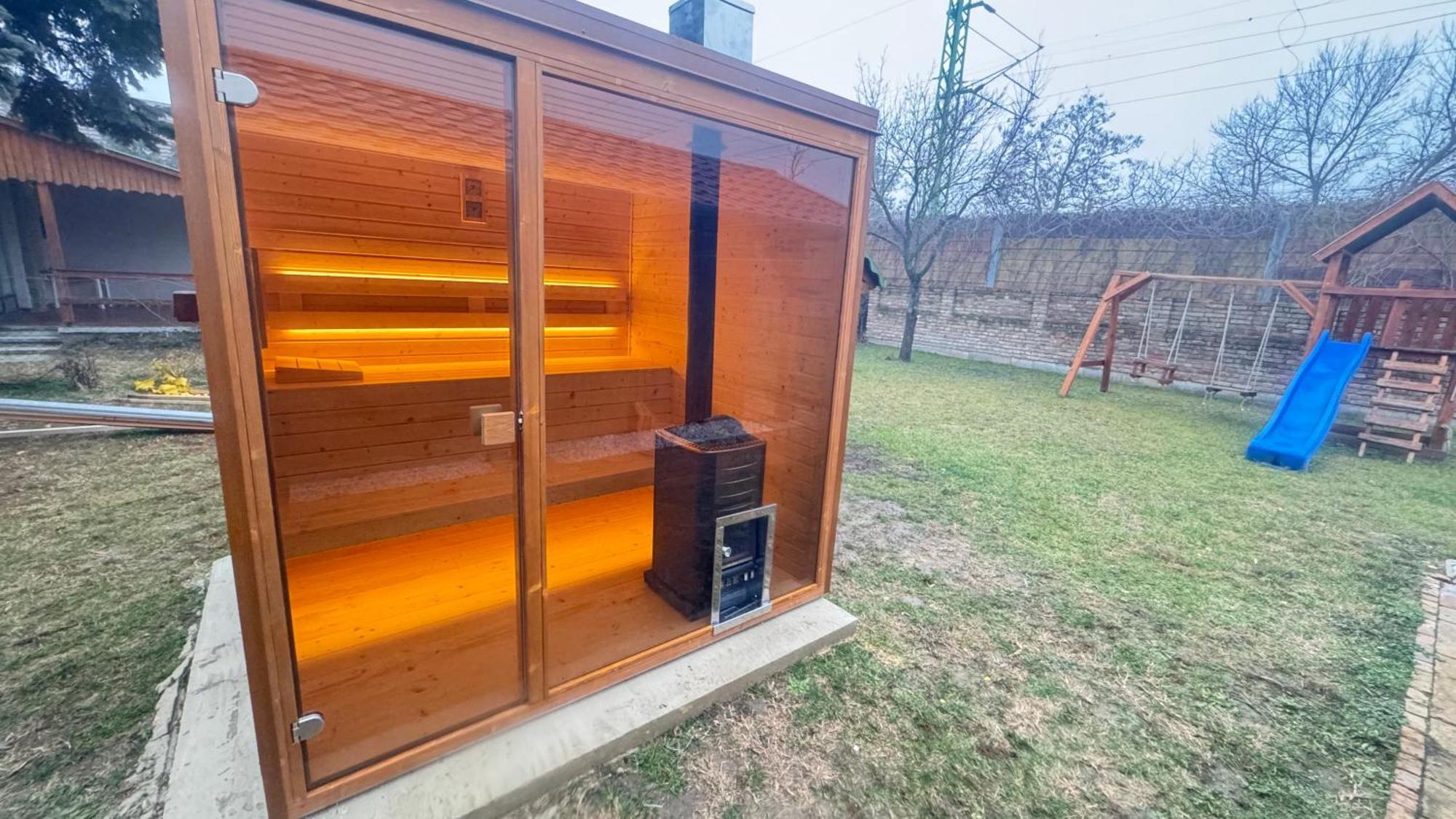 Balaton Apartman บาลาตอนมารีอาเฟือร์เดอ ภายนอก รูปภาพ