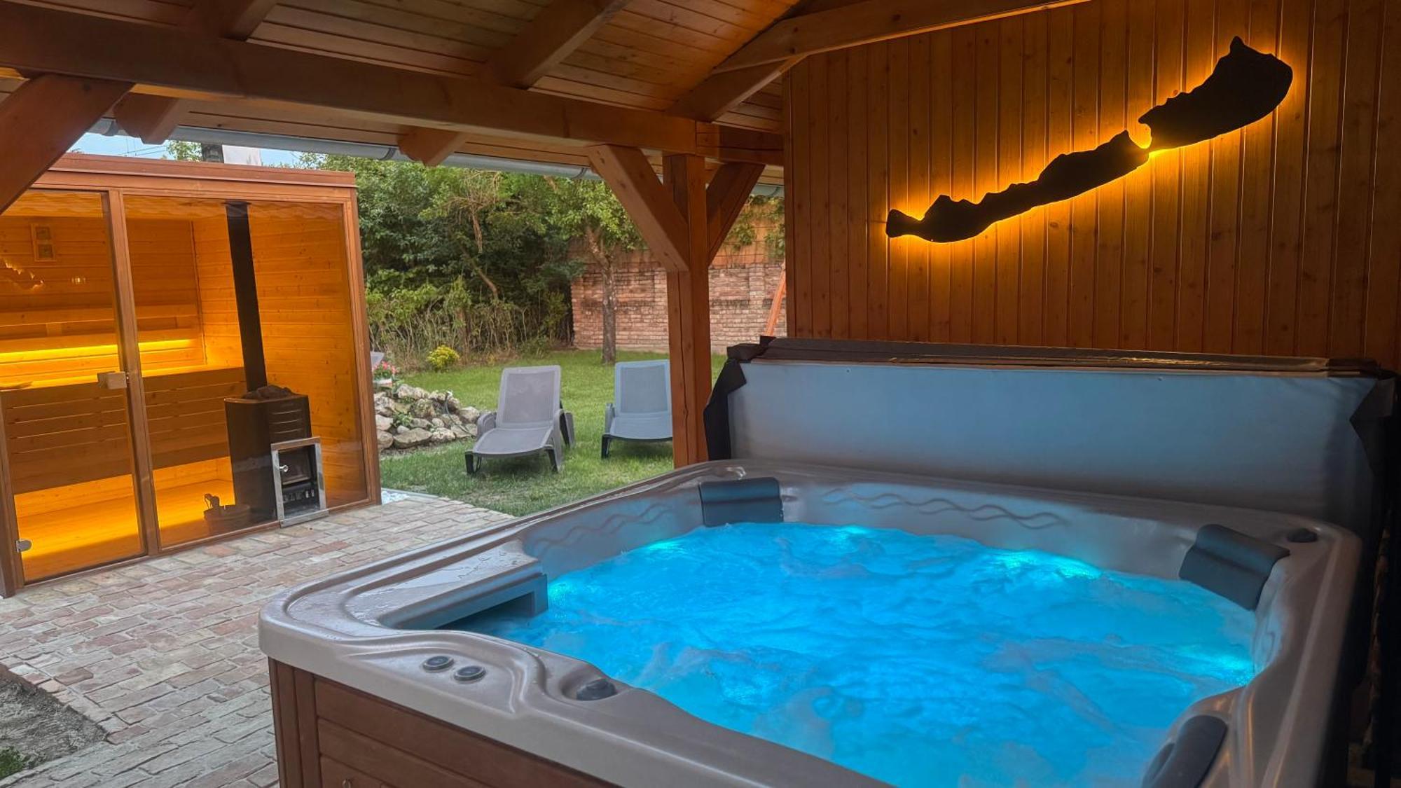 Balaton Apartman บาลาตอนมารีอาเฟือร์เดอ ภายนอก รูปภาพ